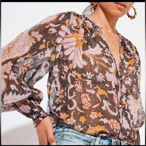 OPT Anthropologie Floral Long Sleeve Blouse size Medium (M)